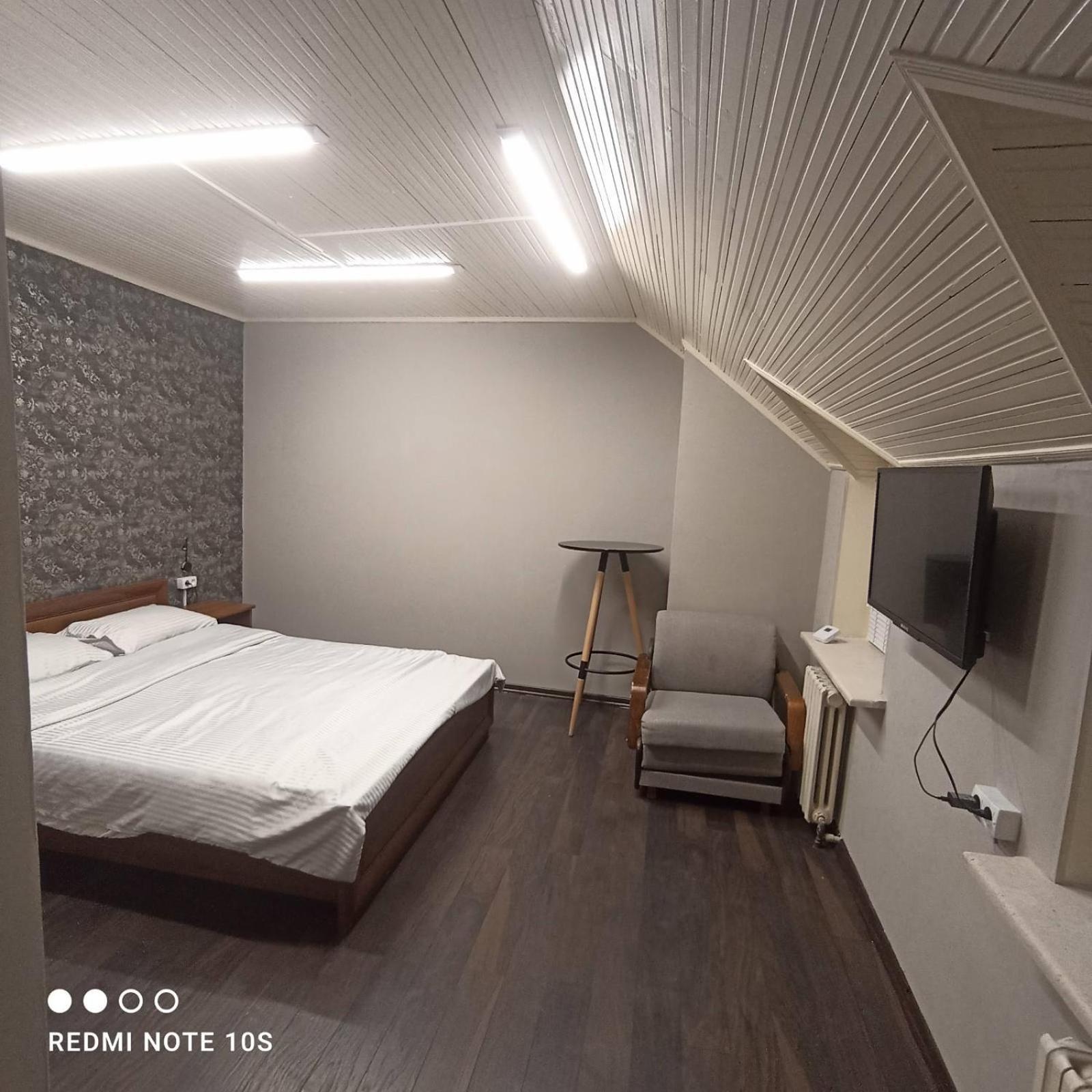Friends Hostel تشيسيناو المظهر الخارجي الصورة